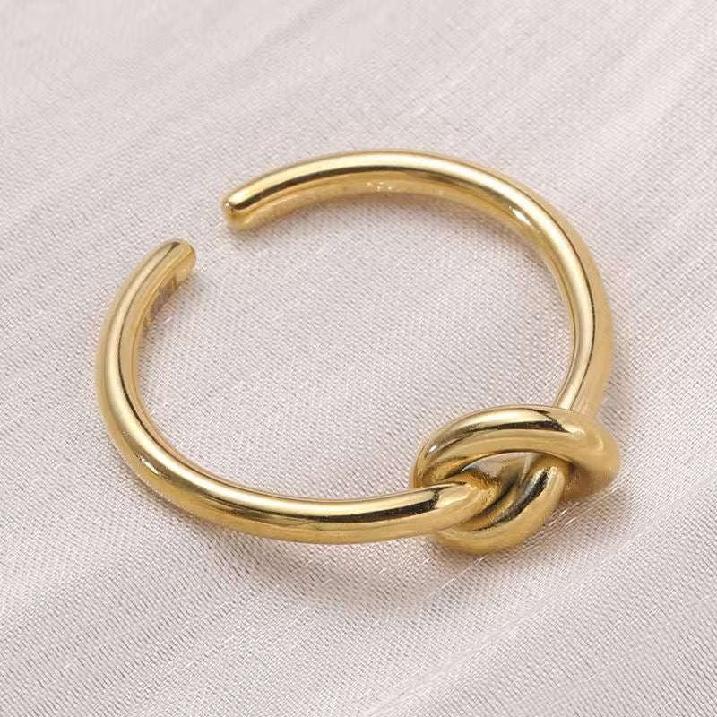 Heart Knot Ring