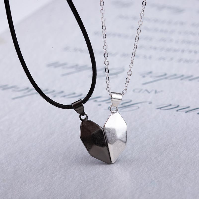 2X Magnetic Couple Necklace