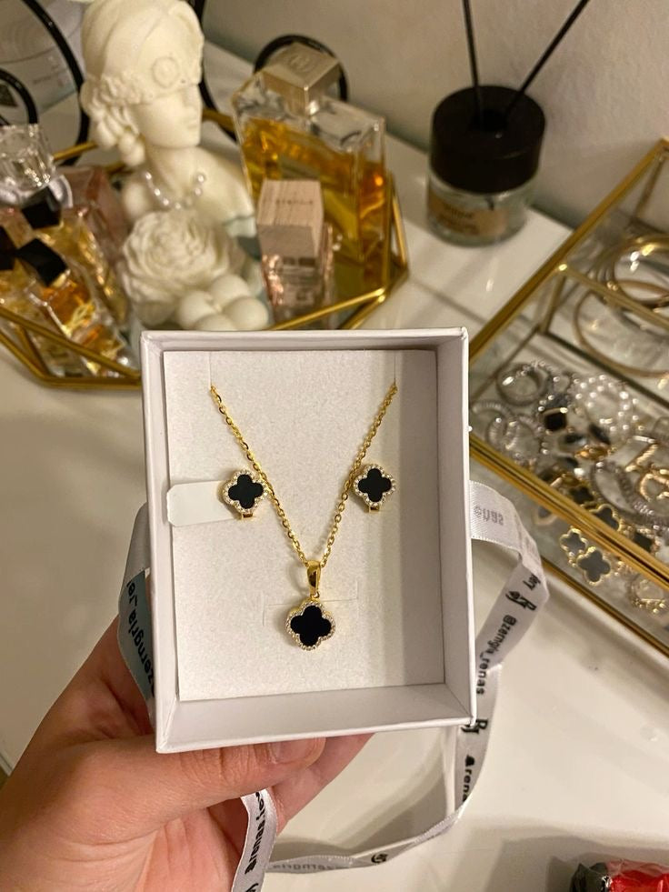 Four Leaf Clover Pendant With Ear Studs (Black) 2Pcs Set
