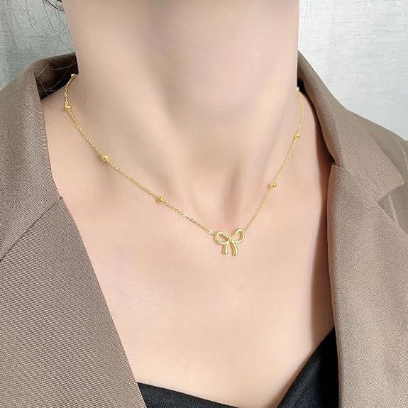 Ribbon Necklace